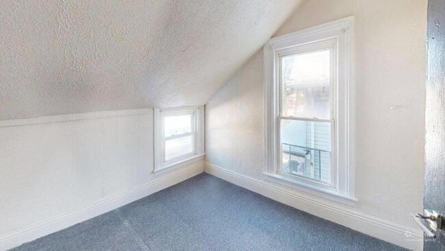 Photo - 131 Emerson St