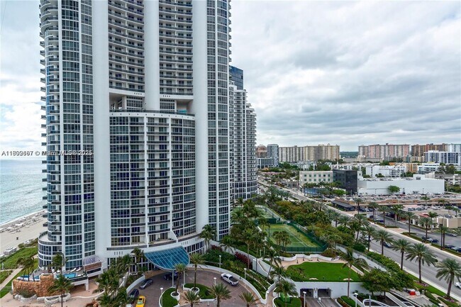 Photo - 18201 Collins Ave Condo Unit 4209