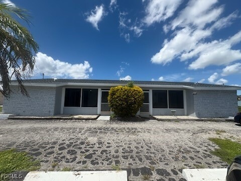 Building Photo - 3810 SE 12th Ave Rental