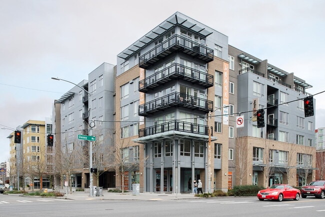 Building Photo - Taylor 28 Rental