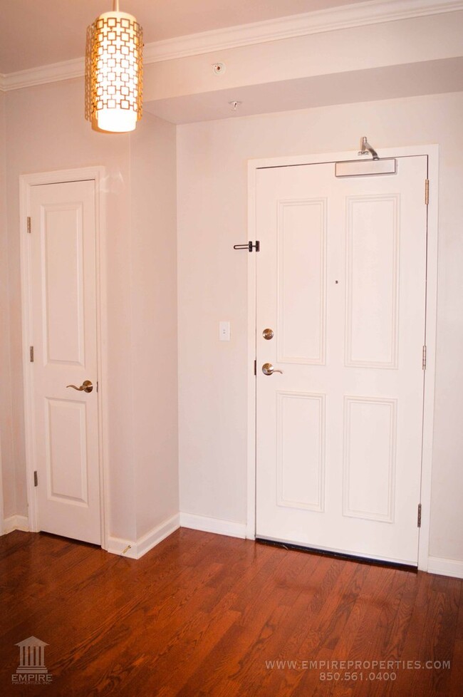 Downtown Condo in The Tennyson - Downtown Condo in The Tennyson