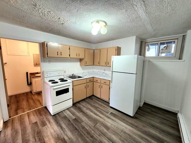 Building Photo - 260 Main St Unit 260