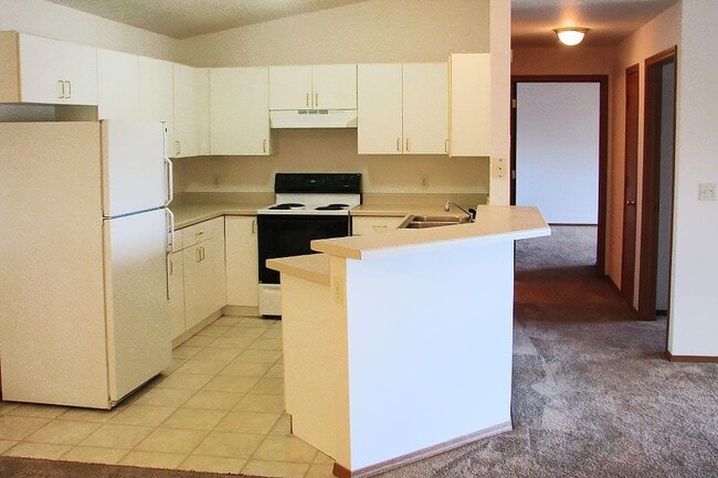 Photo - CLOVER MEADOWS MANITOWOC