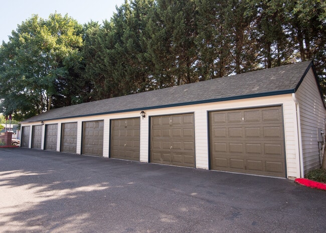 Photo - Darrin's Place Apartments