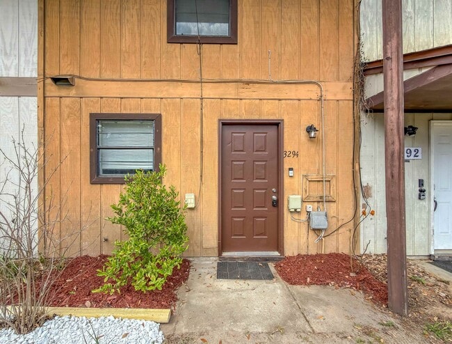 Photo - 3294 Nekoma Ln