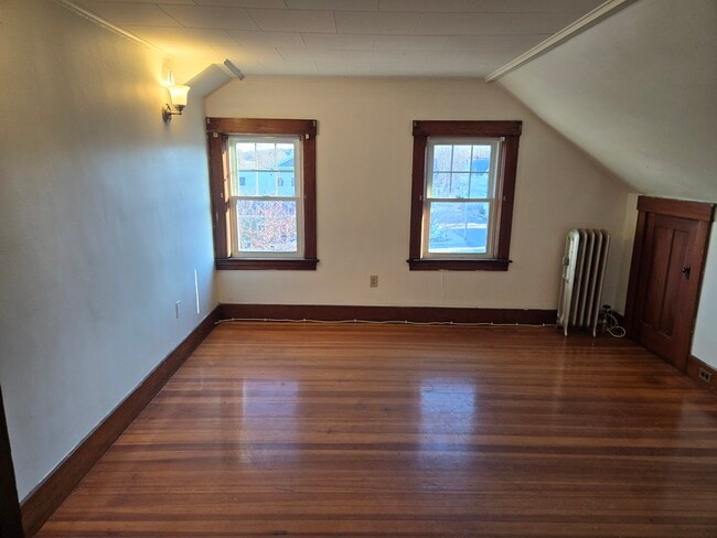 Photo - 10 Pierce St