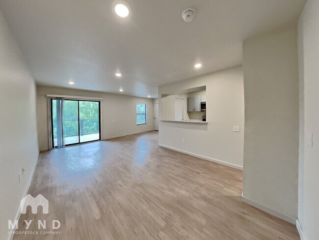 Photo - 1130 Babcock Rd Unidad 228