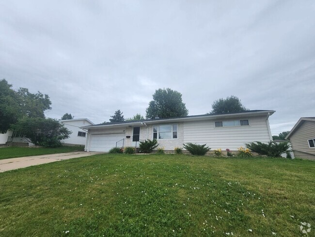 Building Photo - 808 S Jessica Ave Rental