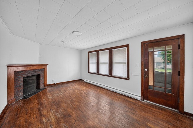 Photo - 3306 E Mishawaka Ave Unit 3308