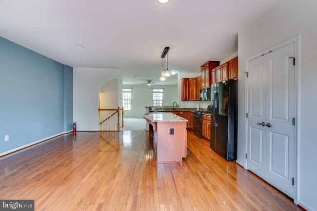 110 Brenton Rd