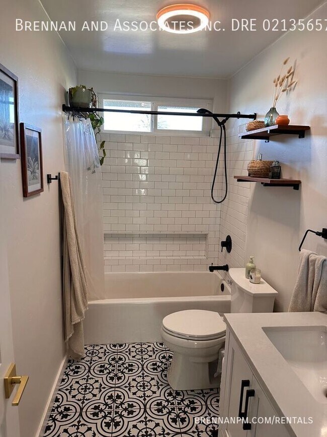 Photo - 2861 B St Unidad 5