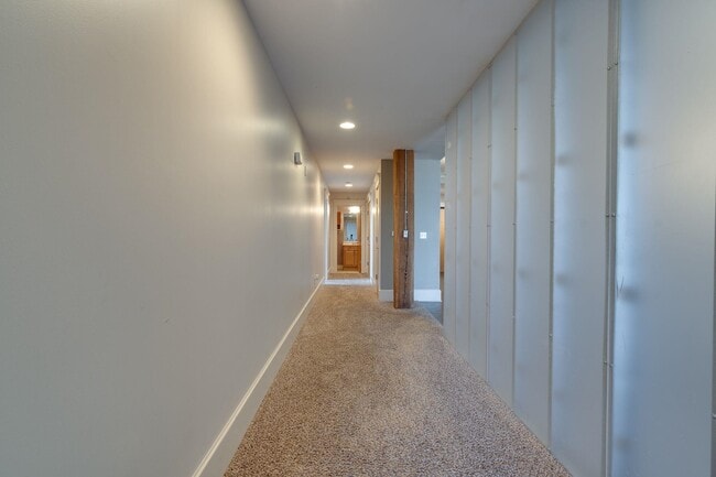 Photo - 137 GE Patterson Ave