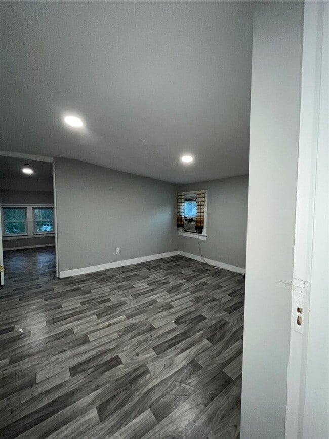 Photo - 121 Craig Ave Apartamento