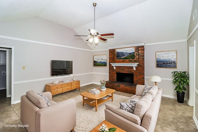 Photo - 6610 Shaker Ln