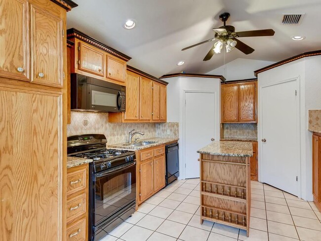 Photo - 6203 Felix Ave