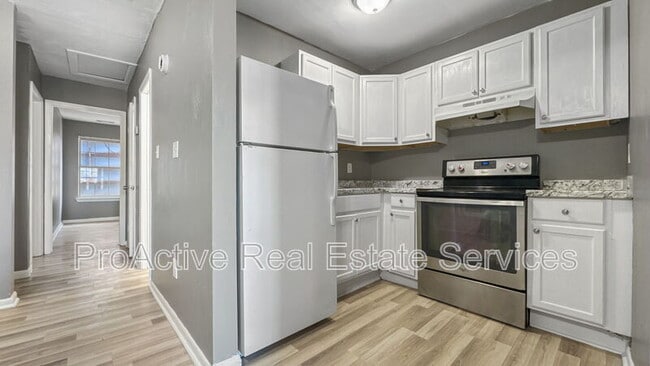 Photo - 1100 Wilson Rd