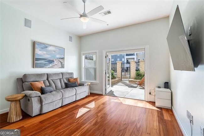 Building Photo - 870 Inman Vlg Pkwy NE Unit 229 Rental