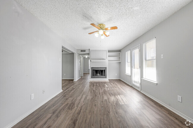 Building Photo - Oak Park Rental