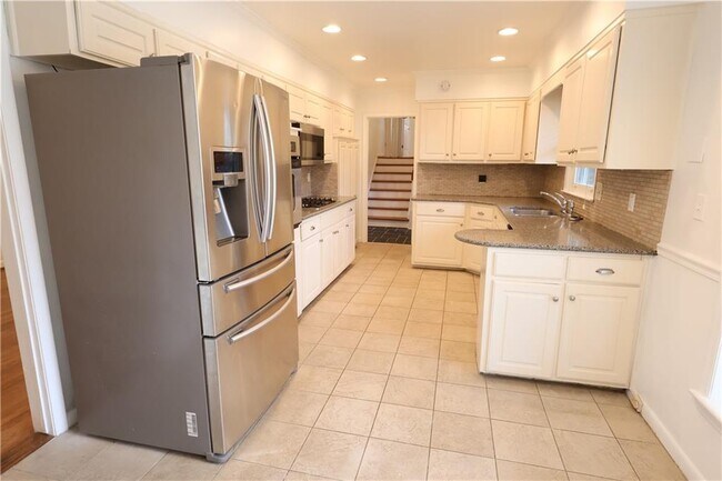 Photo - 1735 Moonstone Ct