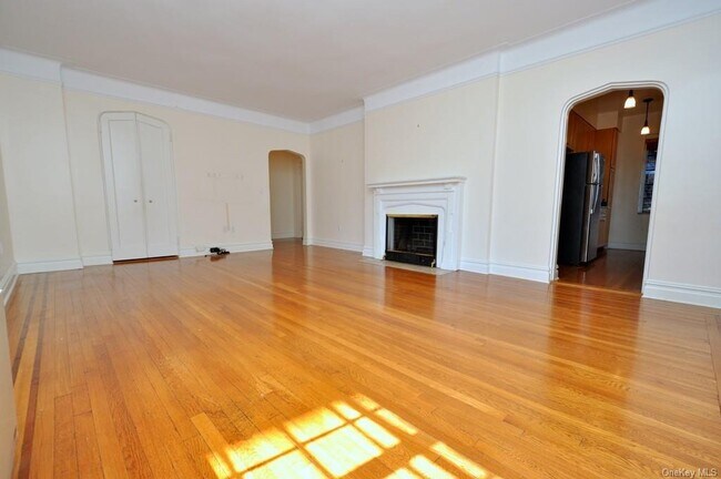 Photo - 155 Garth Rd Unit 1A