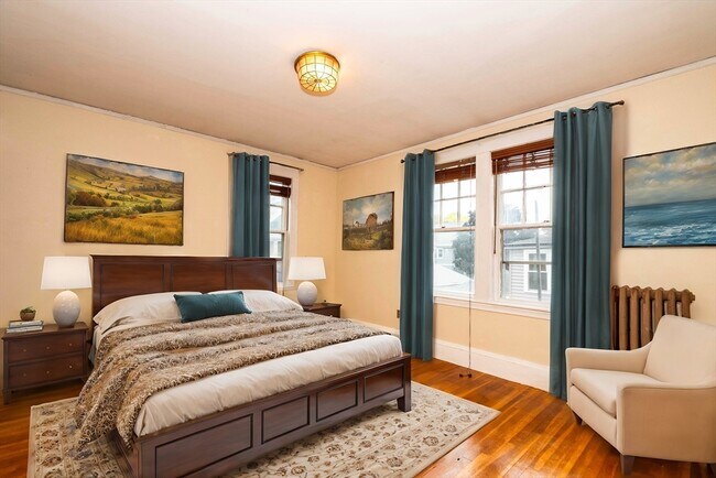 Photo - 37-39-39 Mary St Unit 2