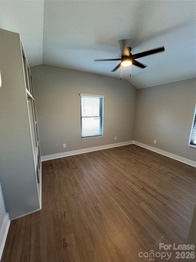 Photo - 414 N 4th St