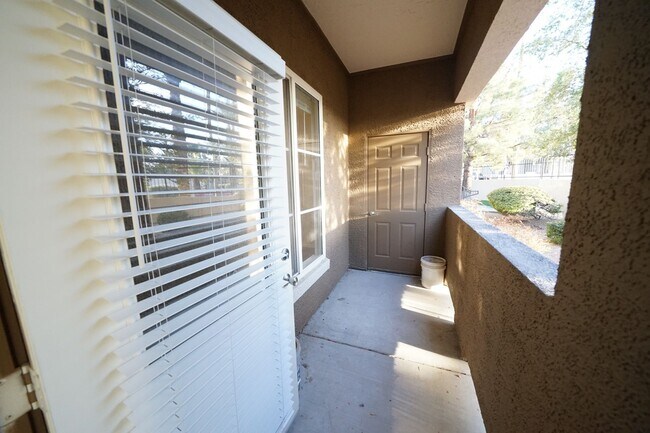 Photo - No showings until Dec 14, 2024 Unidad 1291