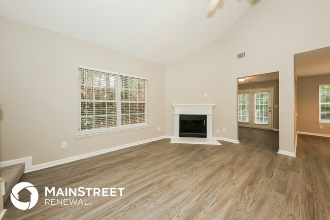 Photo - 10123 Deep Creek Dr