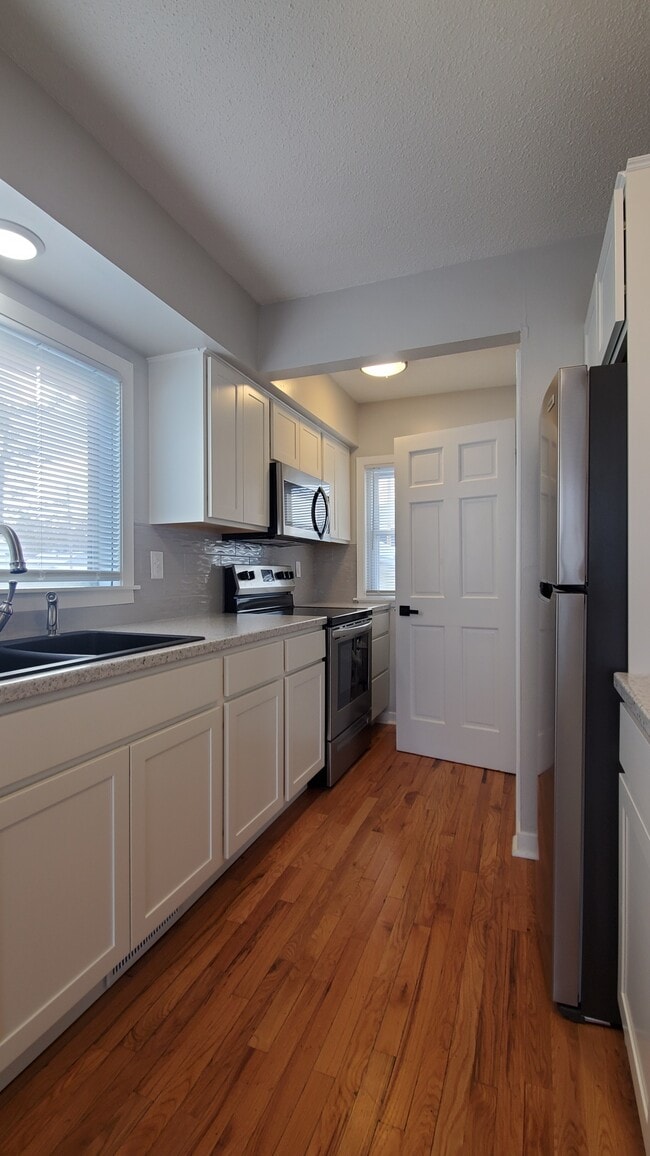 Photo - 1232 11th St NW