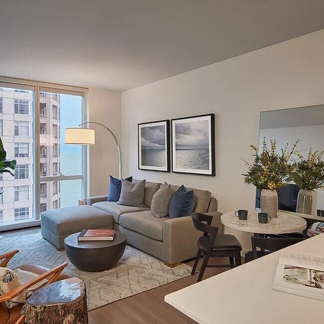 Photo - 500 N Lake Shore Dr