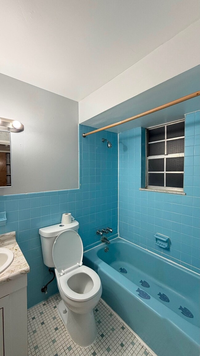 Photo - 2969-2971 Four Towers Dr Unit 71-8