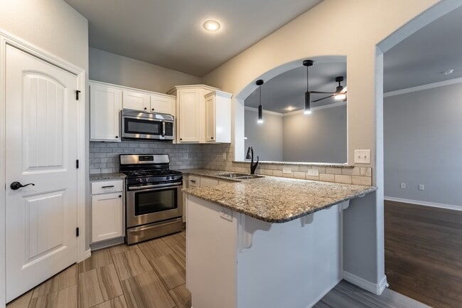 Photo - Centerton Charm: 3-Bedroom, 2-Bathroom Rental Oasis