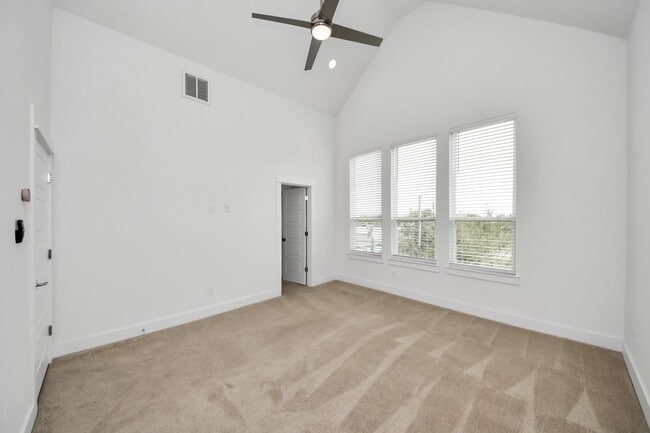 Photo - 4623 Cochran St