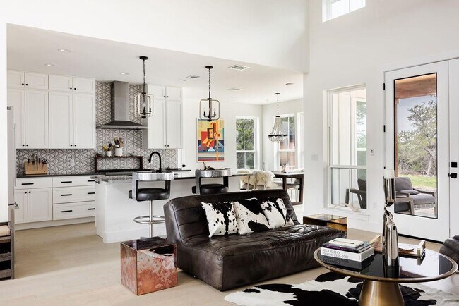 Photo - 14100 Fort Smith Trail