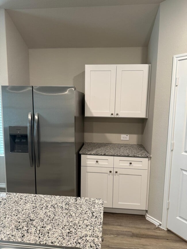 Photo - 1504 Tin Roof Rd