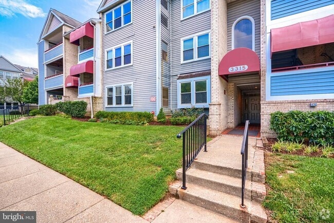 Building Photo - 3315 Sir Thomas Dr Unit 4-B-43 Rental