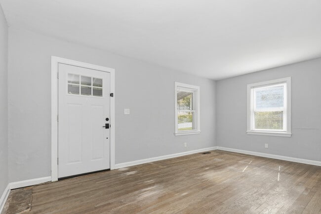 Photo - 1533 Cardington Rd