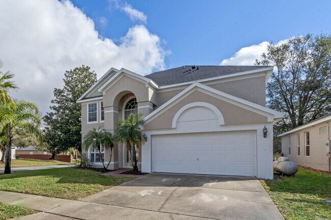 Photo - HUNTINGTON POINTE - 4 bd • 2.5 ba • 2,142 ft² (Lake Mary)
