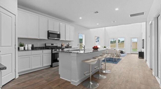 Photo - 8051 Marchese Dr