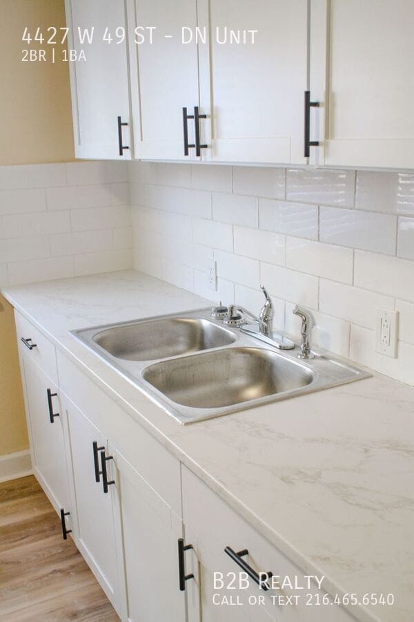 Photo - 4427 W 49th St Unit DN