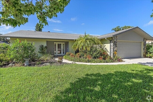 Building Photo - 4814 Country Oaks Blvd Rental