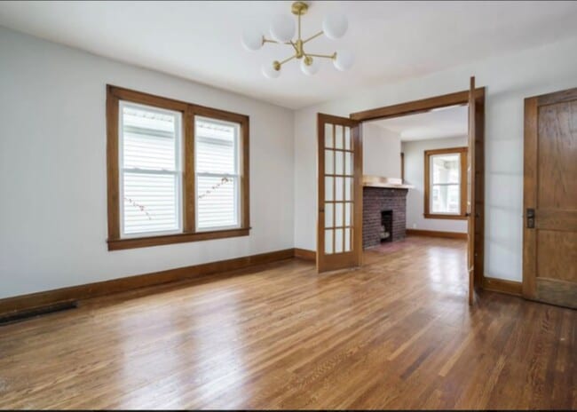 Photo - 1249 N 5th St