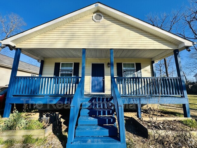 Building Photo - 1922 Lynnbrook Ave Rental