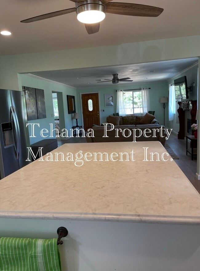 Photo - 2 bed 2 bathroom home in the El Camino/Gerber Area Available Unfurnished or Furnished