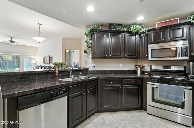Building Photo - 5350 E Deer Valley Dr Unit 1265 Rental