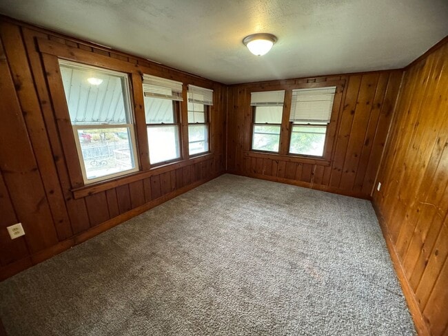 Photo - 1009 W 15th St Unidad 1009 1/2 West 15th Street