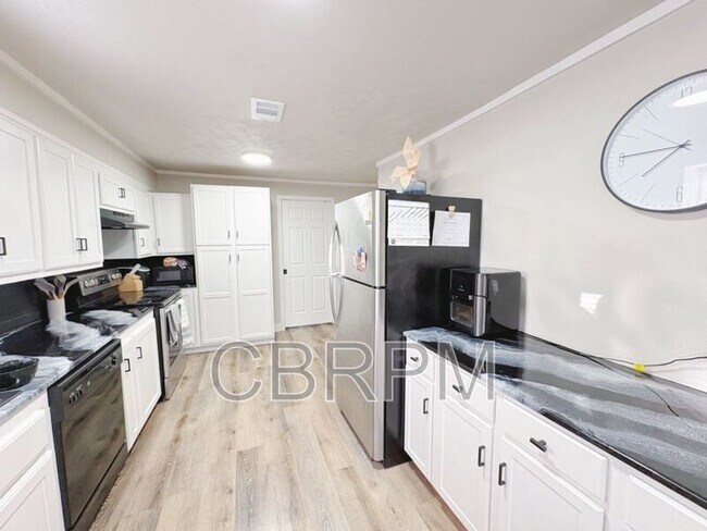 Photo - 2008 26th St