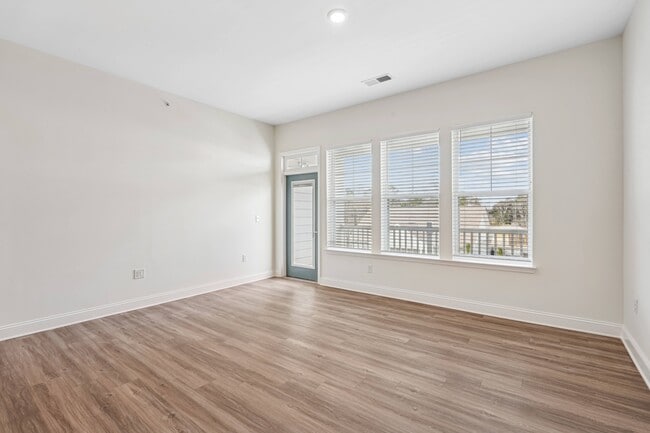 Photo - The Parker Leland