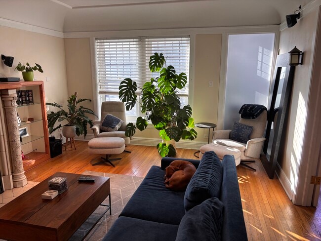 Photo - 642 W Bittersweet Pl