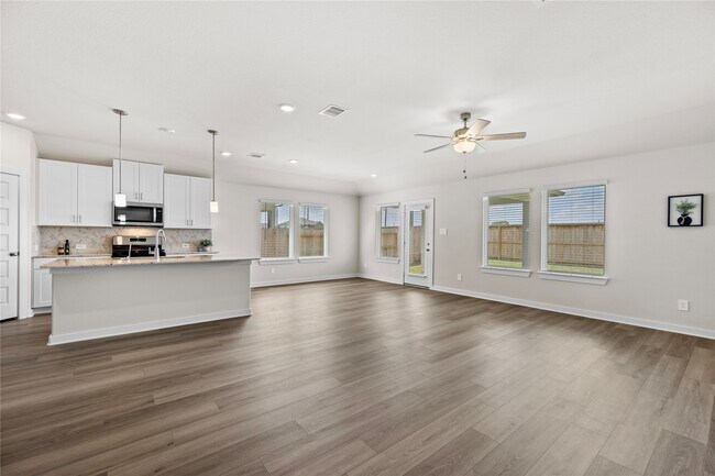 Photo - 3038 Marble Wy